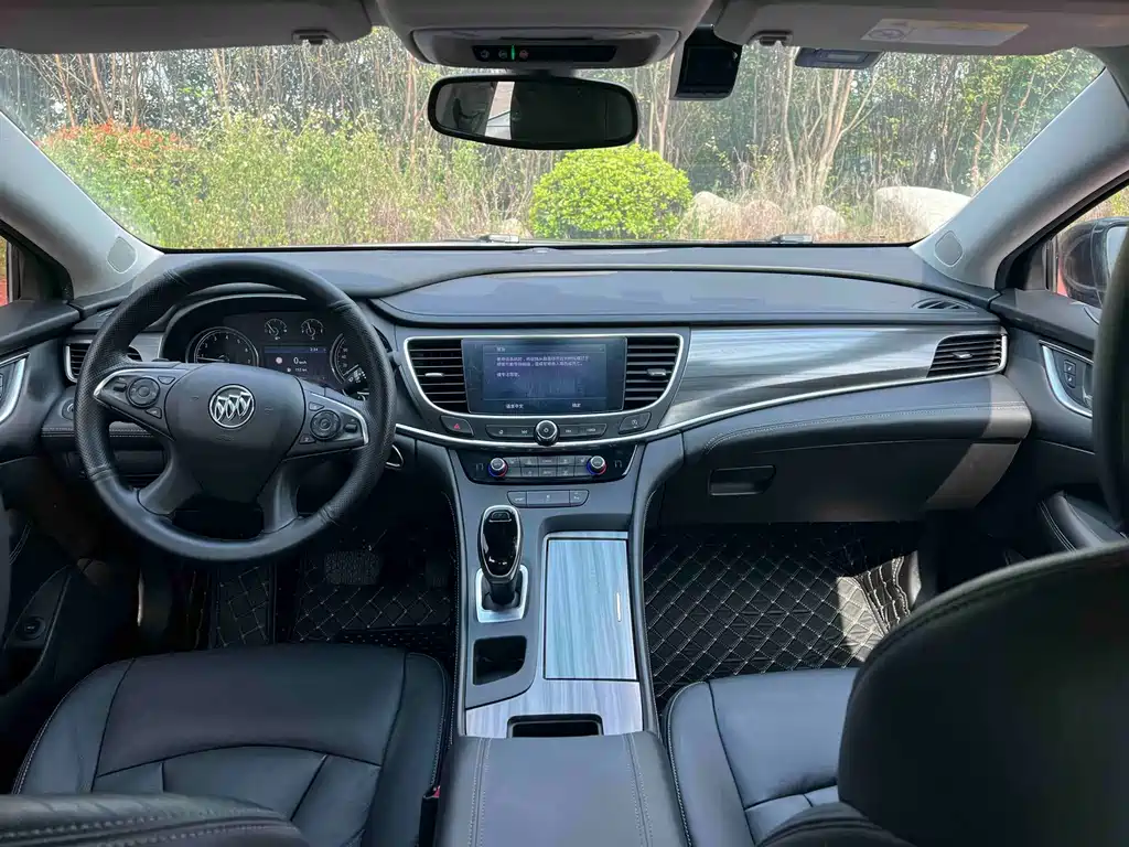 Buick LaCrosse — миниатюра 9