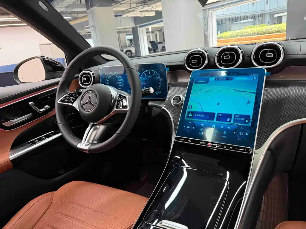Mercedes-Benz GLC — миниатюра 22