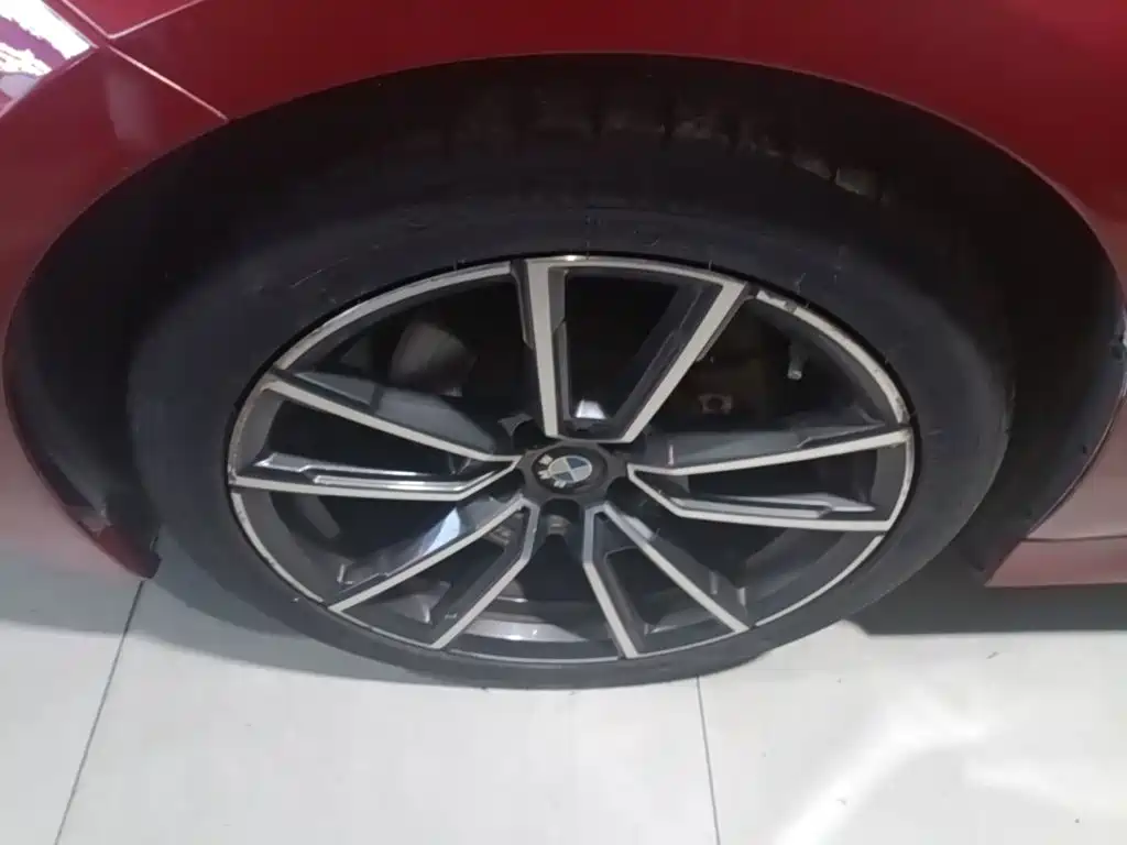 BMW 3 Series — миниатюра 23