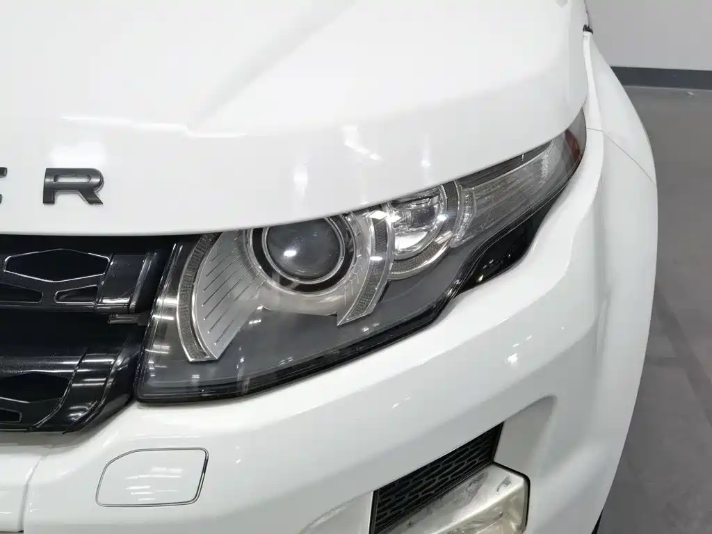 Land Rover Evoque (Import) — миниатюра 7
