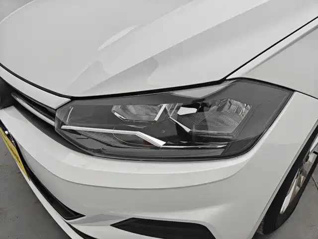 Volkswagen Polo — миниатюра 8