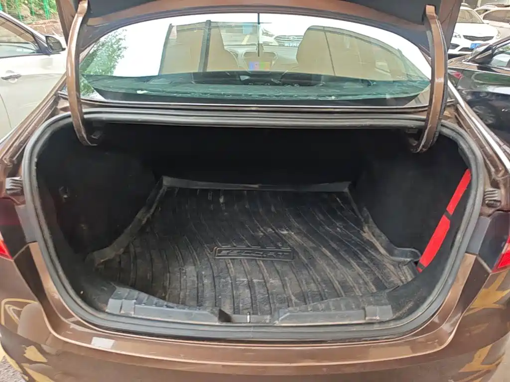 Ford Escort — миниатюра 19