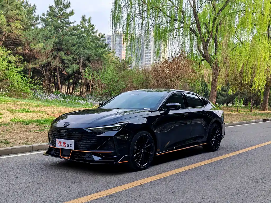 Changan UNI-V 2023