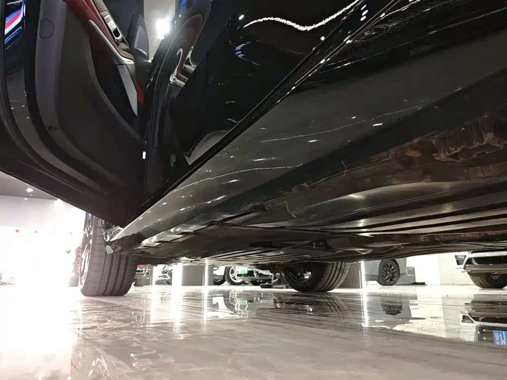 BMW X5 — миниатюра 21