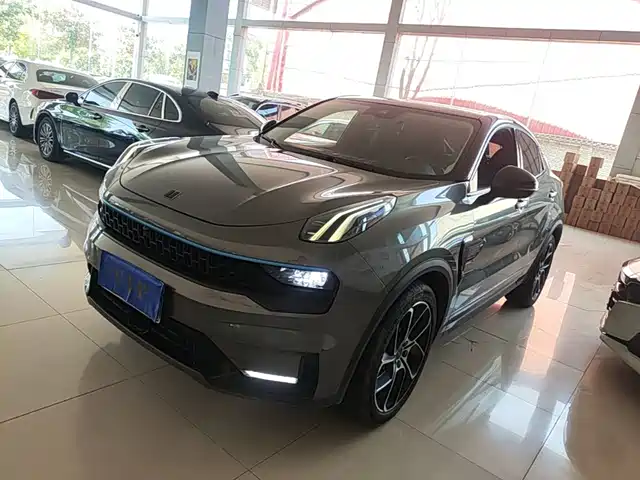 2022 Lynk & Co 05