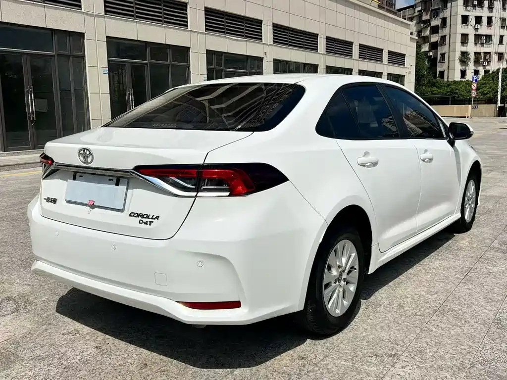 Toyota Corolla — миниатюра 7