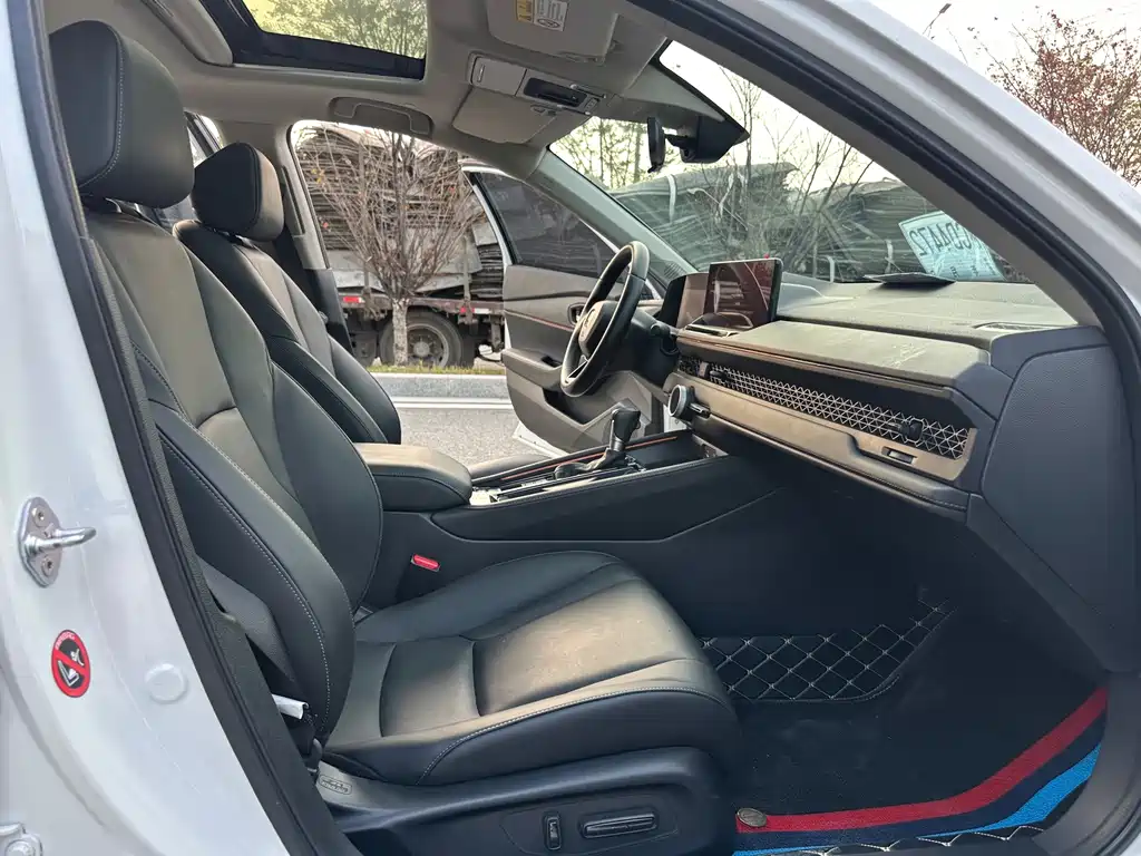 Honda Accord — миниатюра 11