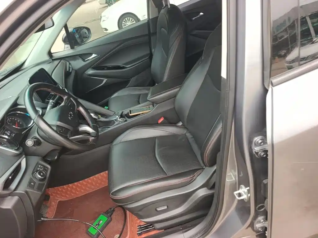 Chevrolet Volando — миниатюра 15