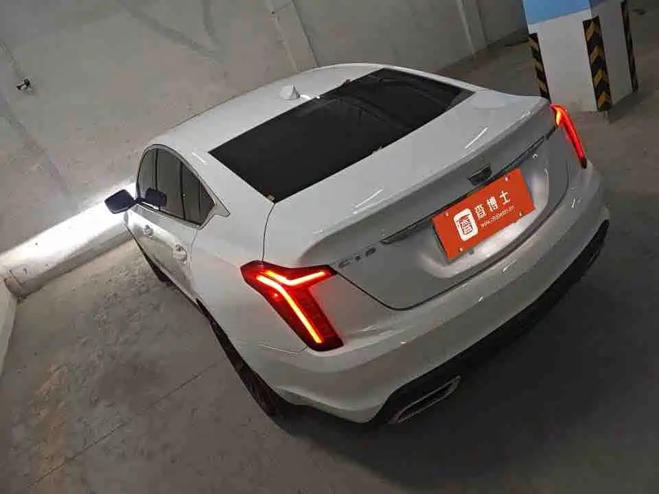 Cadillac CT5 — миниатюра 7