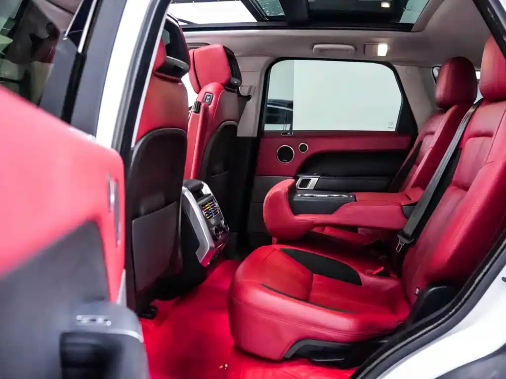 Land Rover Sport — миниатюра 5