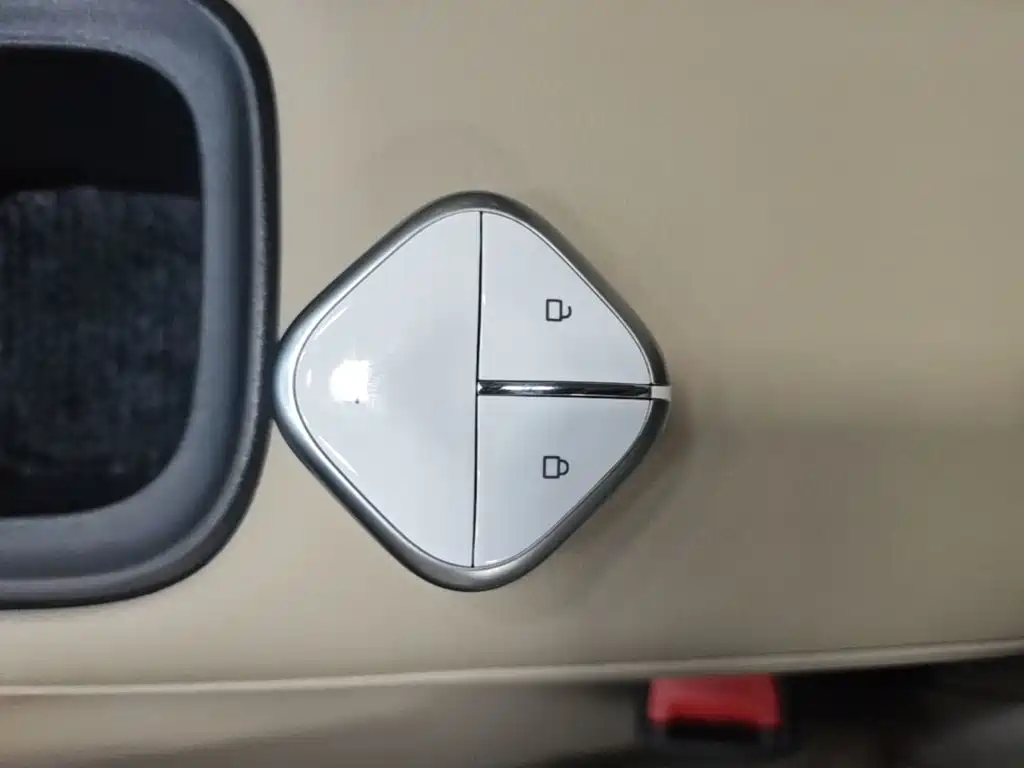 Wuling Bingo PLUS — миниатюра 9
