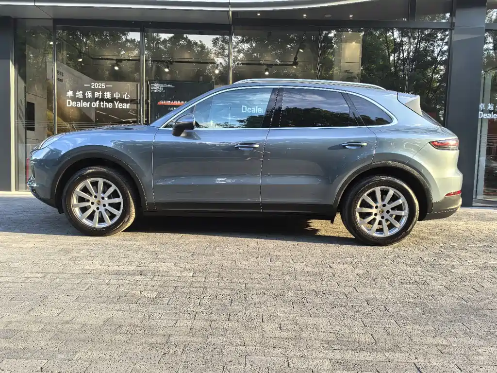 Porsche Cayenne 2018 Cayenne 3.0T