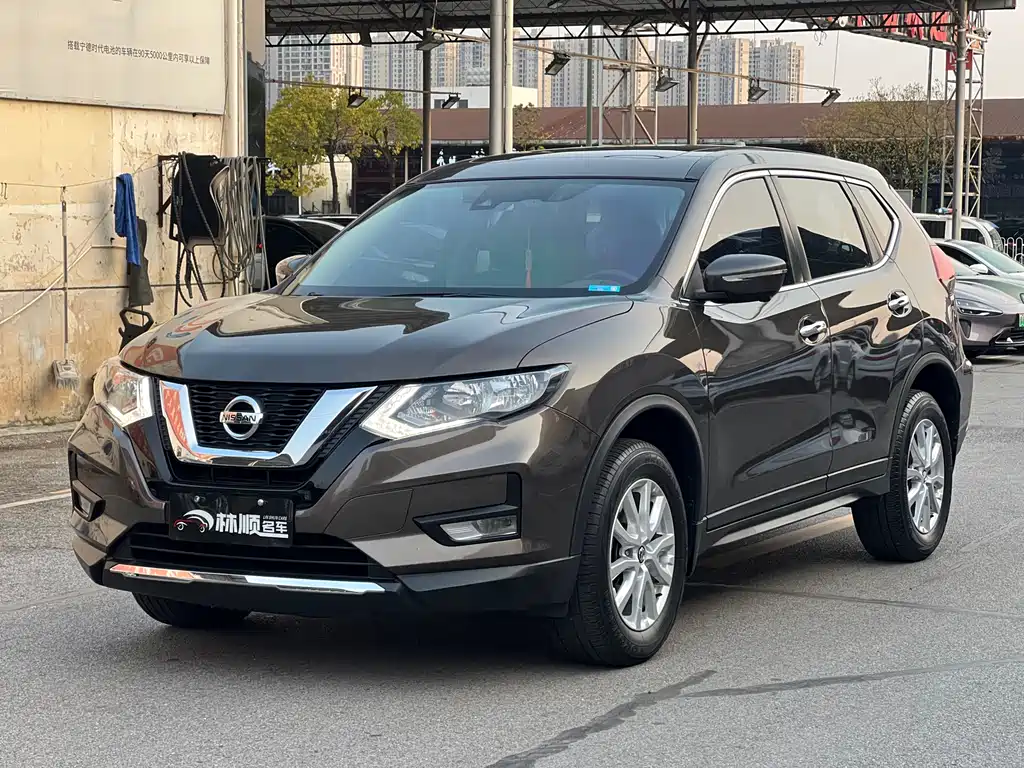 NISSAN QIJUN