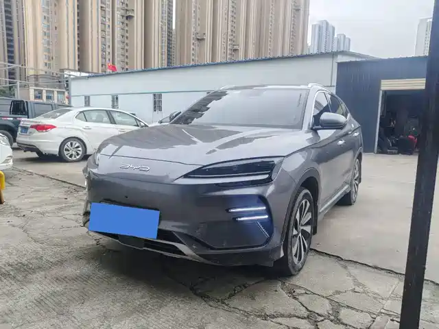 2023 BYD Song EV
