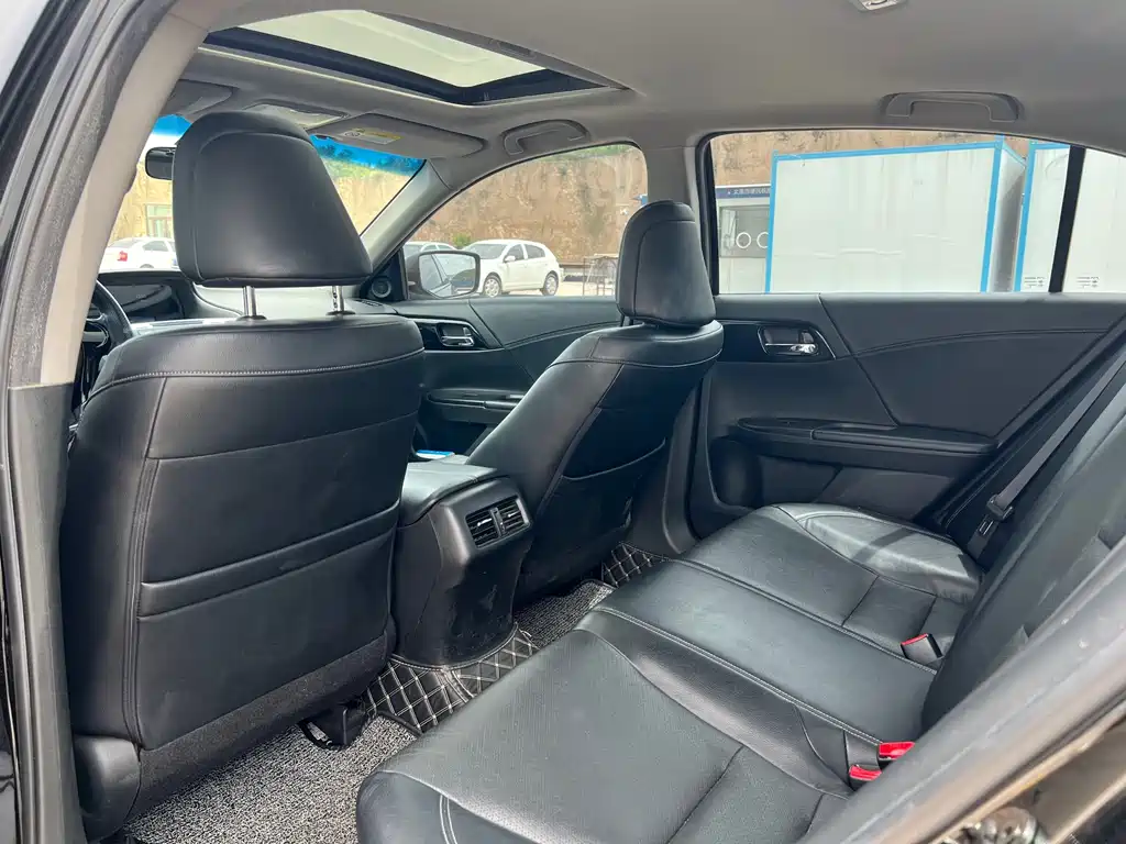 Honda Accord 2016 2.0L Elite