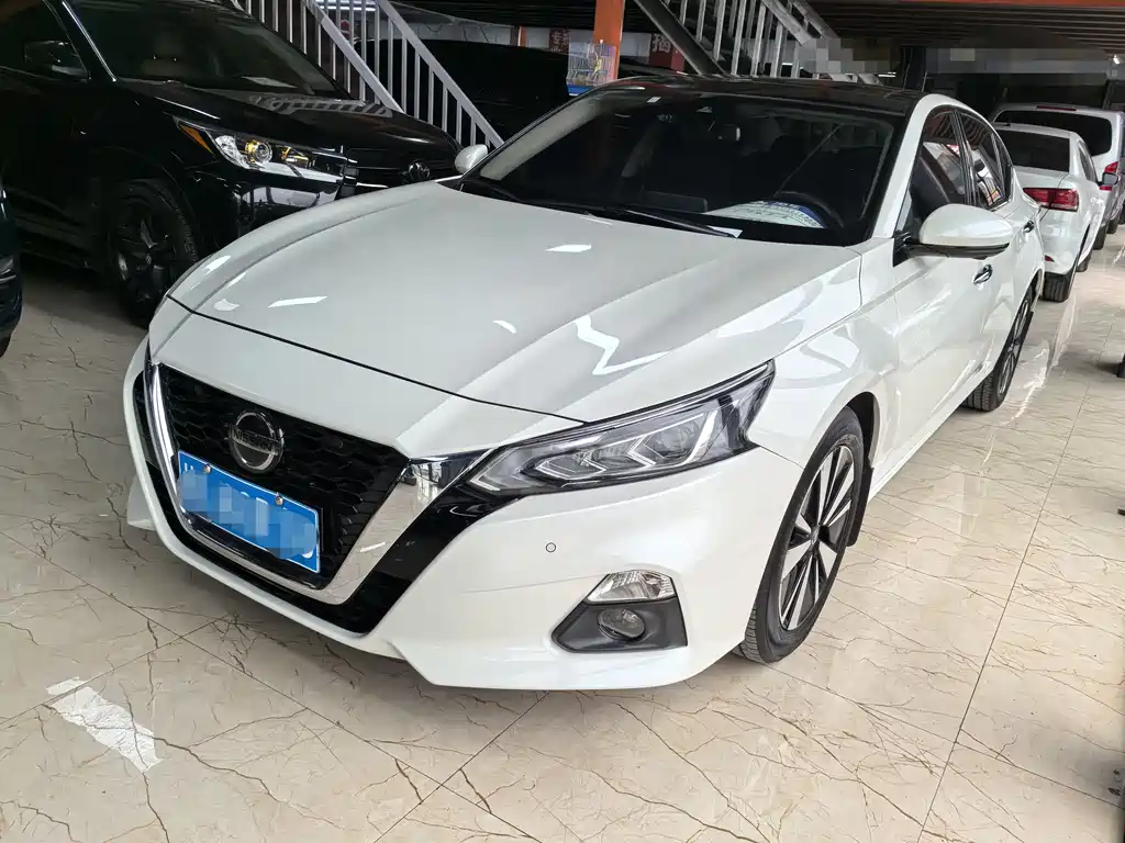 Nissan Teana 2021