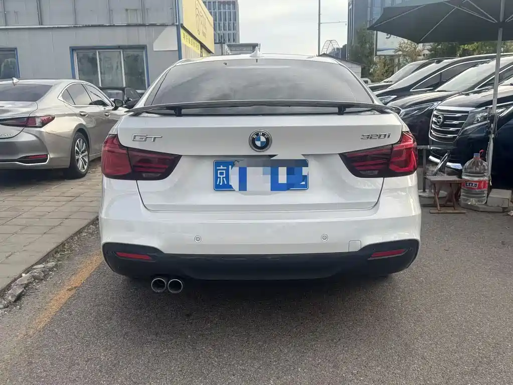 BMW 3 Series GT — миниатюра 5