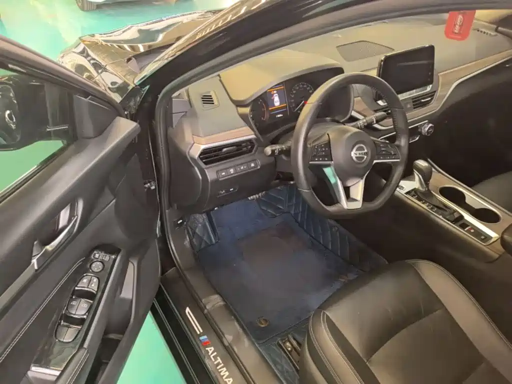 Nissan Teana — миниатюра 16
