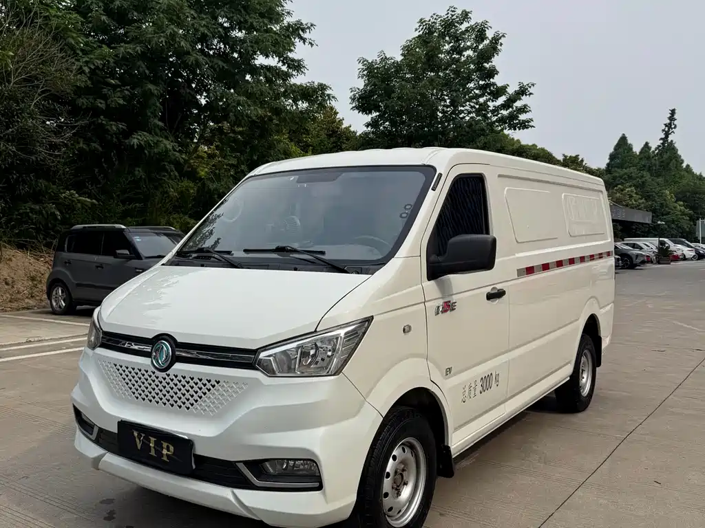 Dongfeng Yufeng EM26 2023 Standard Edition 41.472kWh River NanLi Dynamic