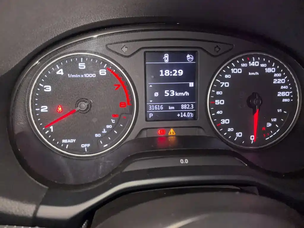 Audi Q2L — миниатюра 8