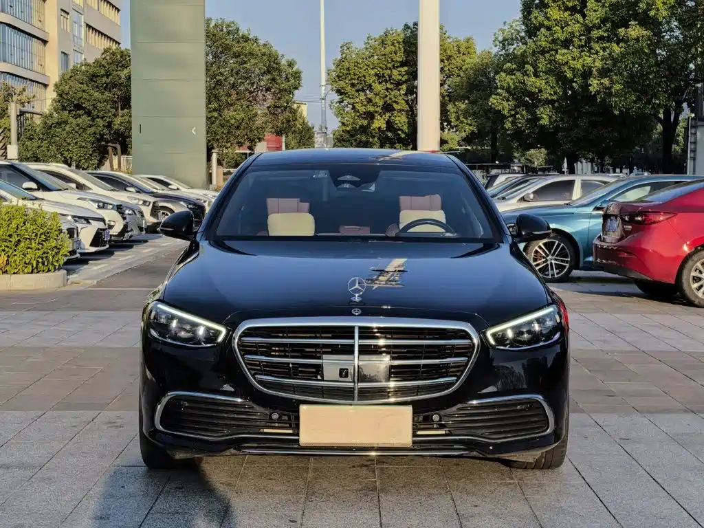 Mercedes-Benz S-Class — миниатюра 3