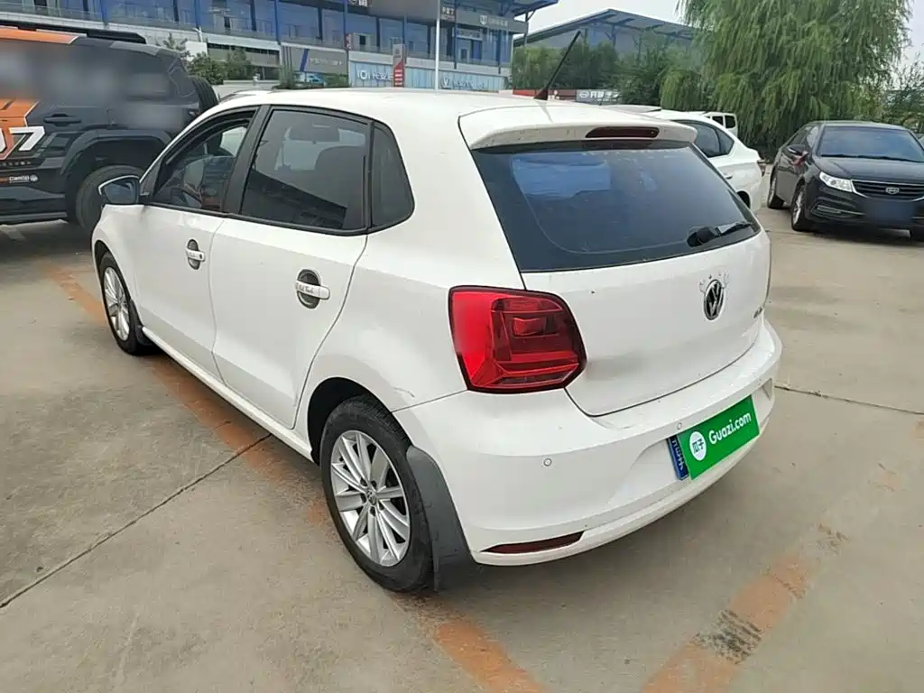 Volkswagen Polo — миниатюра 5