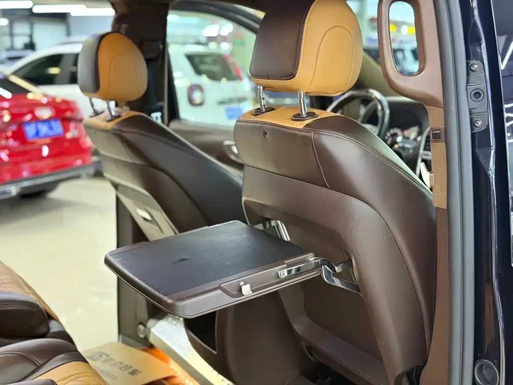 Mercedes-Benz Vito (Import) — миниатюра 17