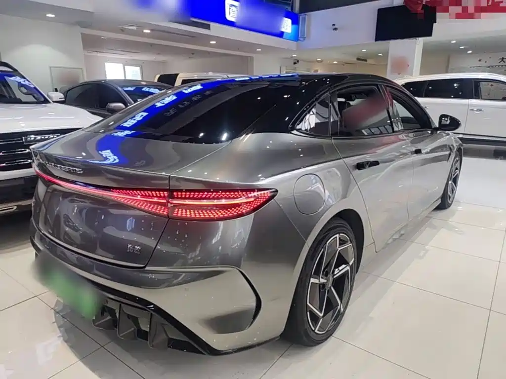 BYD Seal — миниатюра 7