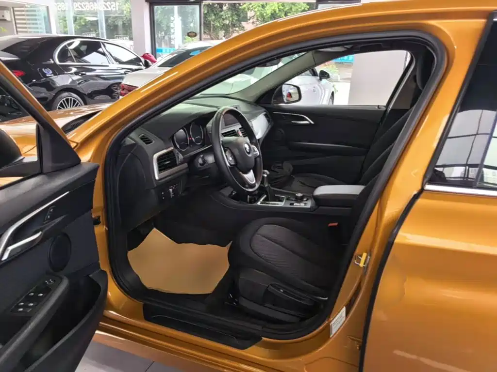 BMW 1 Series — миниатюра 16