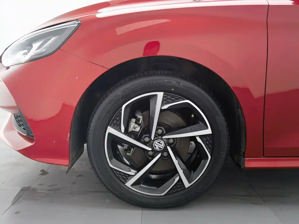 MG MG5 — миниатюра 17