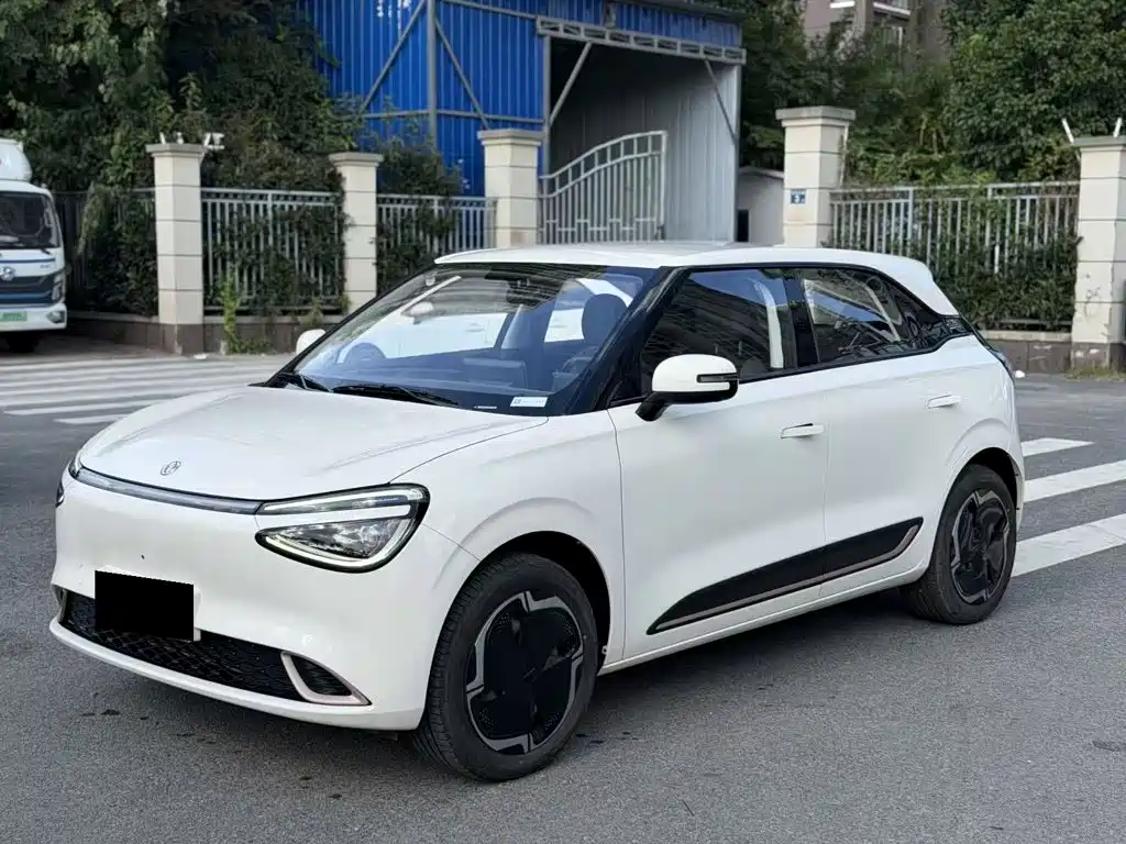 eπ Nano 01