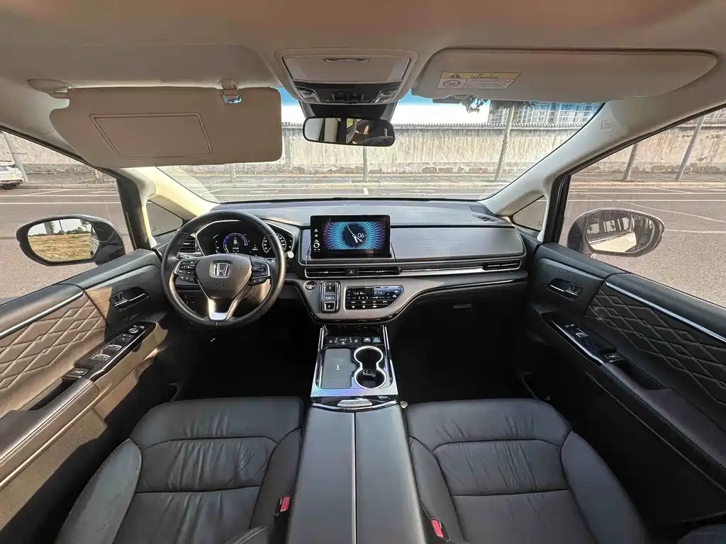 Honda Elysion — миниатюра 9