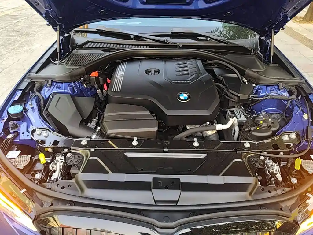 BMW 3 Series — миниатюра 20
