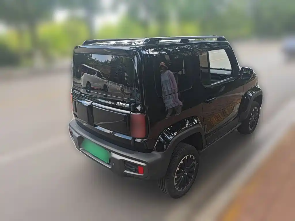 Baojun Yueye — миниатюра 6