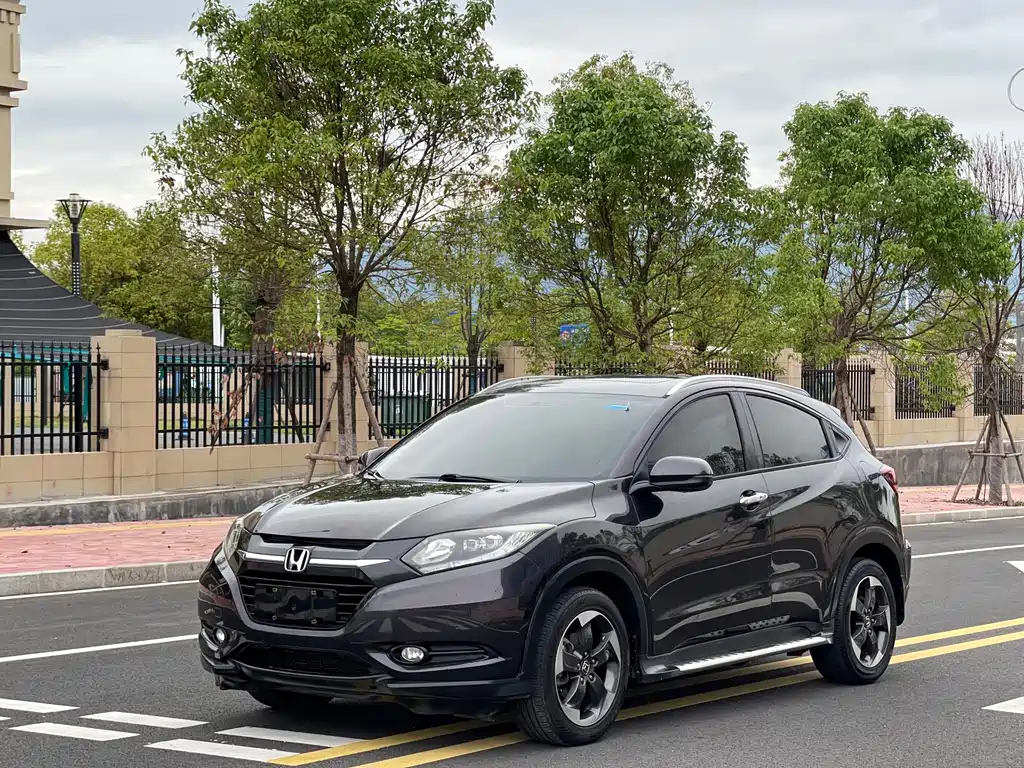 Honda Vezel/HR-V 2017 1.8L CVT 2WD Luxury Type