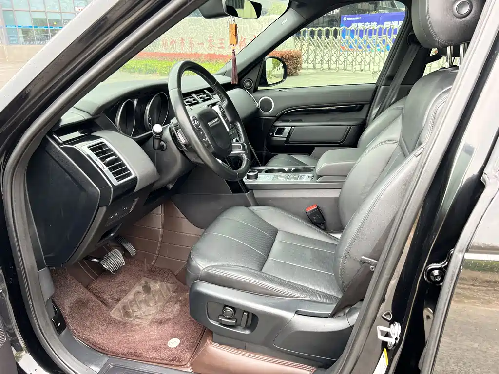 Land Rover Discovery 2017 3.0 SC V6 SE