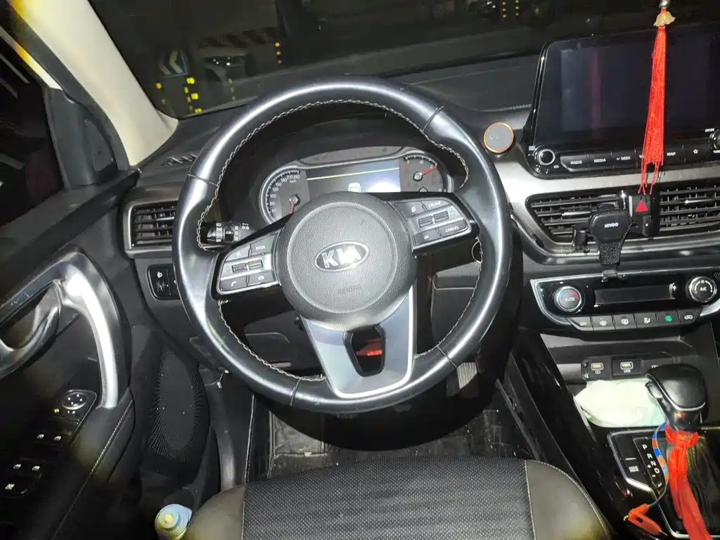 Kia Sportage — миниатюра 11