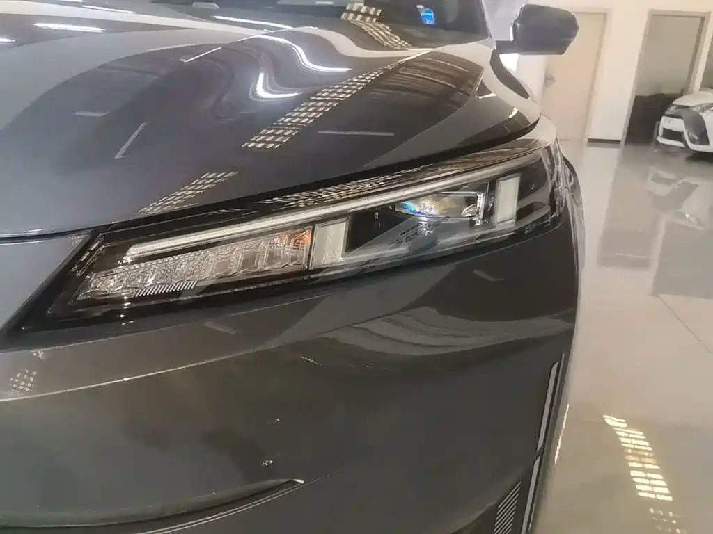 Qiyuan 长安启源A05经典 — миниатюра 24