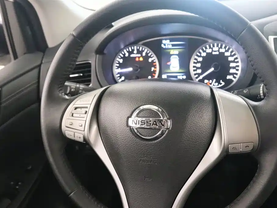 Nissan Tiida 2020 1.6L CVT