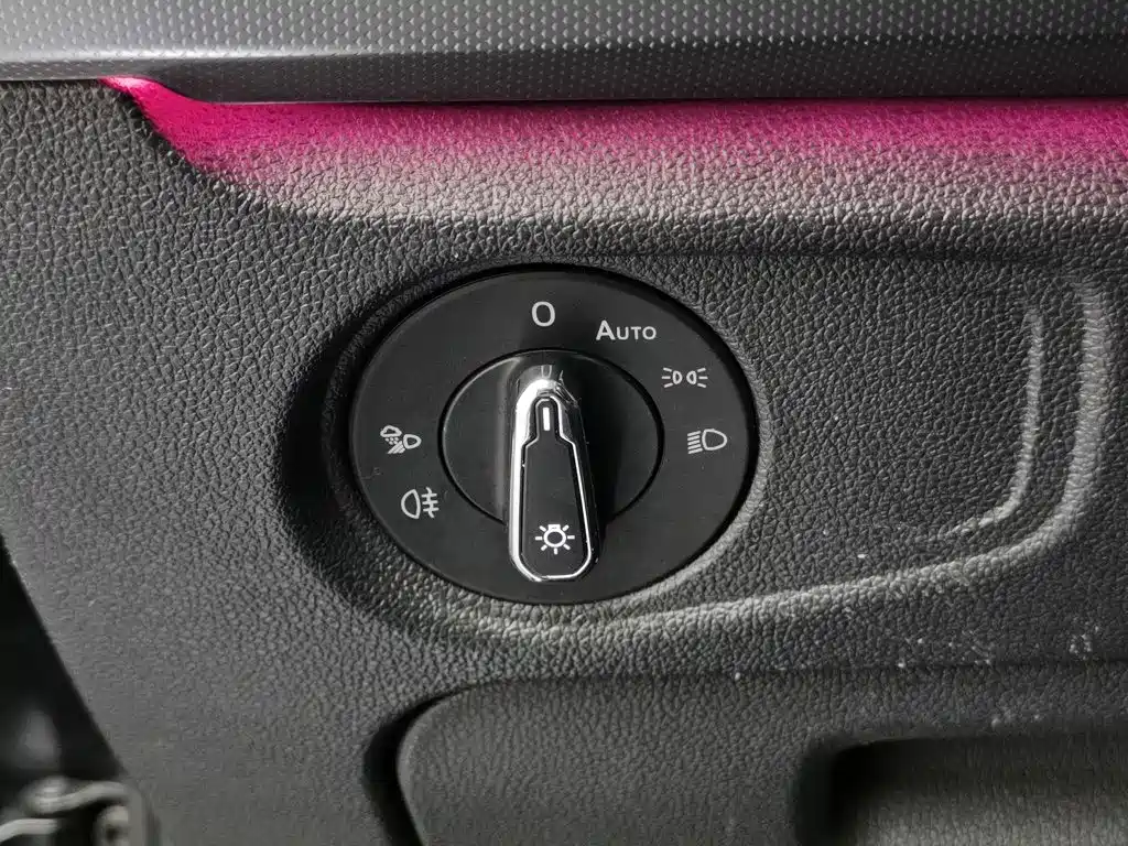 Volkswagen 帕萨特插电混动 — миниатюра 21