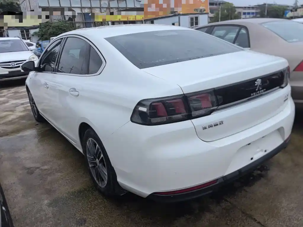 Peugeot 308 — миниатюра 5