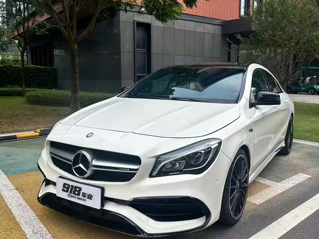 Mercedes-Benz CLA AMG