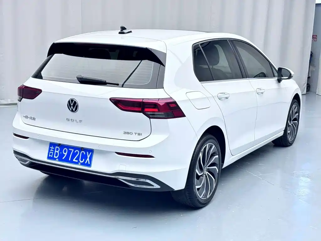 Volkswagen Golf — миниатюра 7