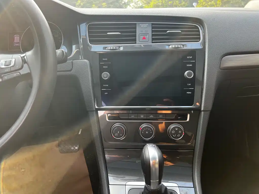 Volkswagen Golf (Import) — миниатюра 13