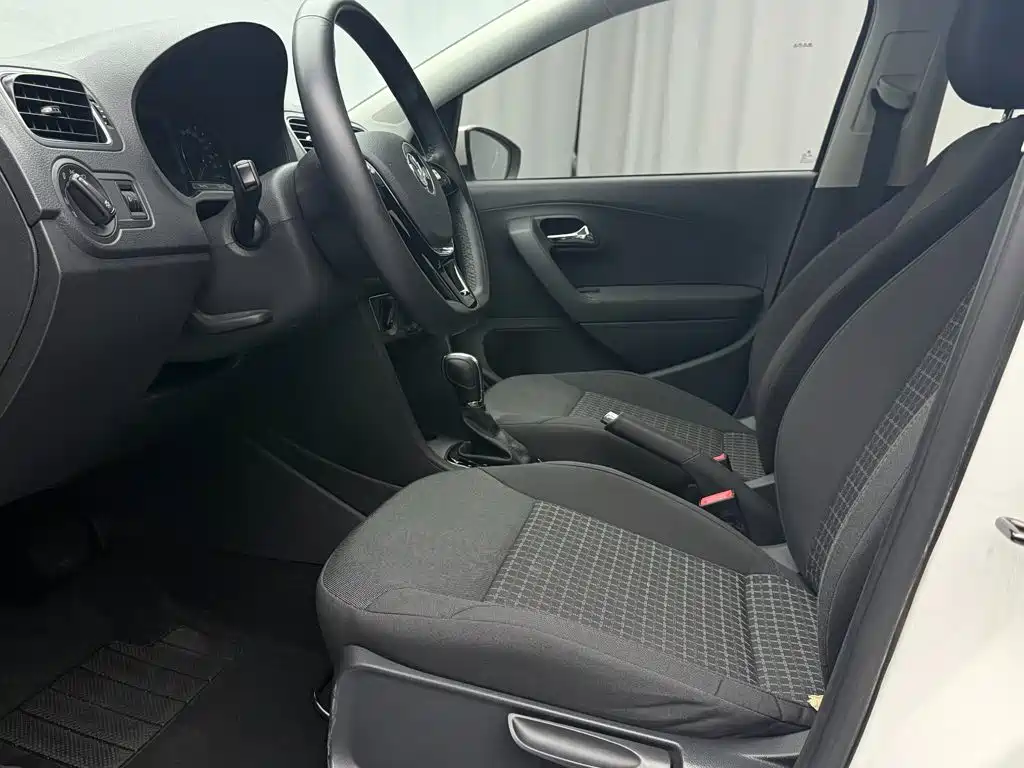 Volkswagen Polo — миниатюра 11
