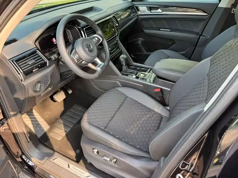 Volkswagen Teramont — миниатюра 4