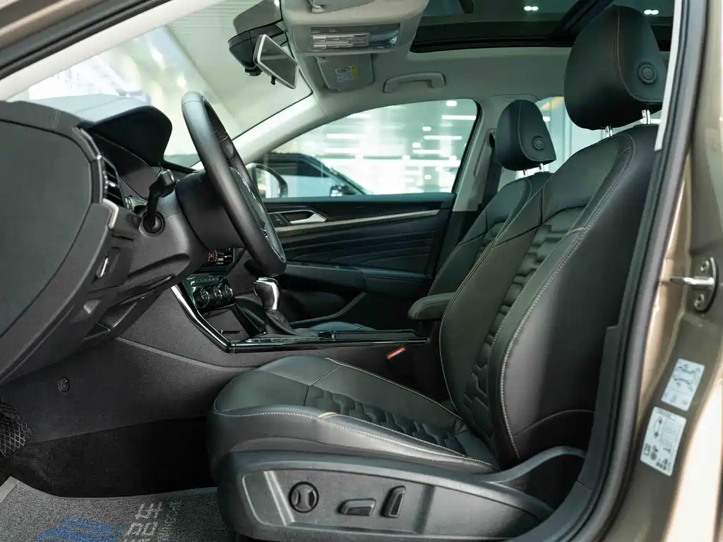 Volkswagen Passat — миниатюра 15