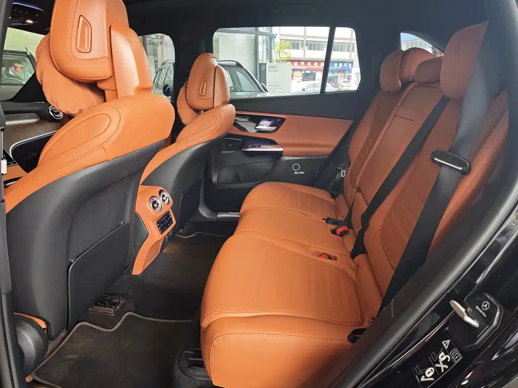 Mercedes-Benz GLC 2025 GLC 300 L 4MATIC 7 мест