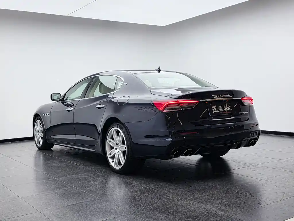 Maserati Quattroporte — миниатюра 30
