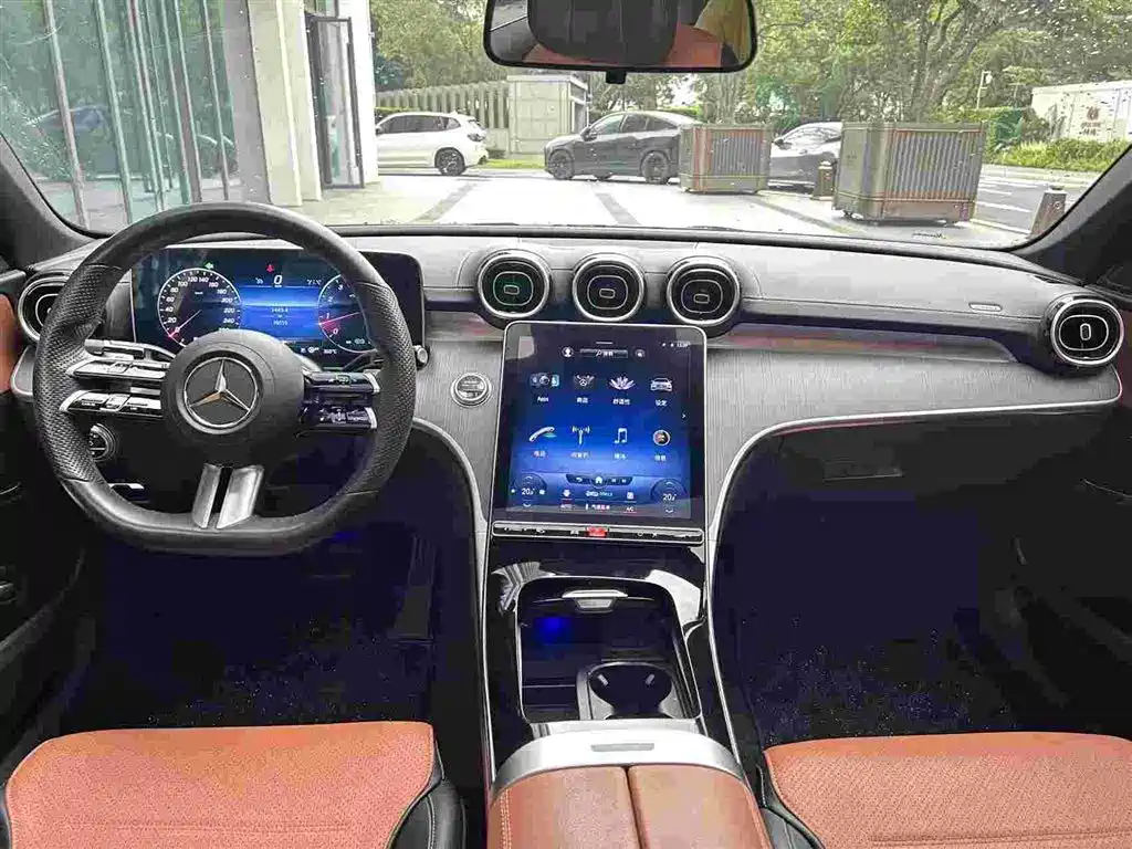 Mercedes-Benz C-Class — миниатюра 5